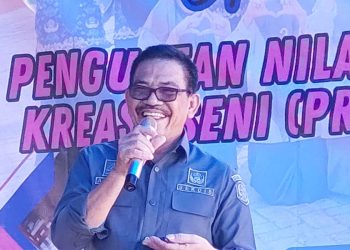 Sekretaris Disdik Sulsel, Dr. Andi Ibrahim, S.Pd, M.Pd Serta Komisi E DPRD Sulsel, Apresiasi Gelar Karya Penguatan Nilai-Nilai Karakter Berbasis Seni UPT SMAN 10 Maros