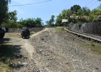 25 Tahun Masuk Musrembang, Jalan Saharu Menuju Kampung Palla Sinjai Utara Belum Juga Diperbaiki